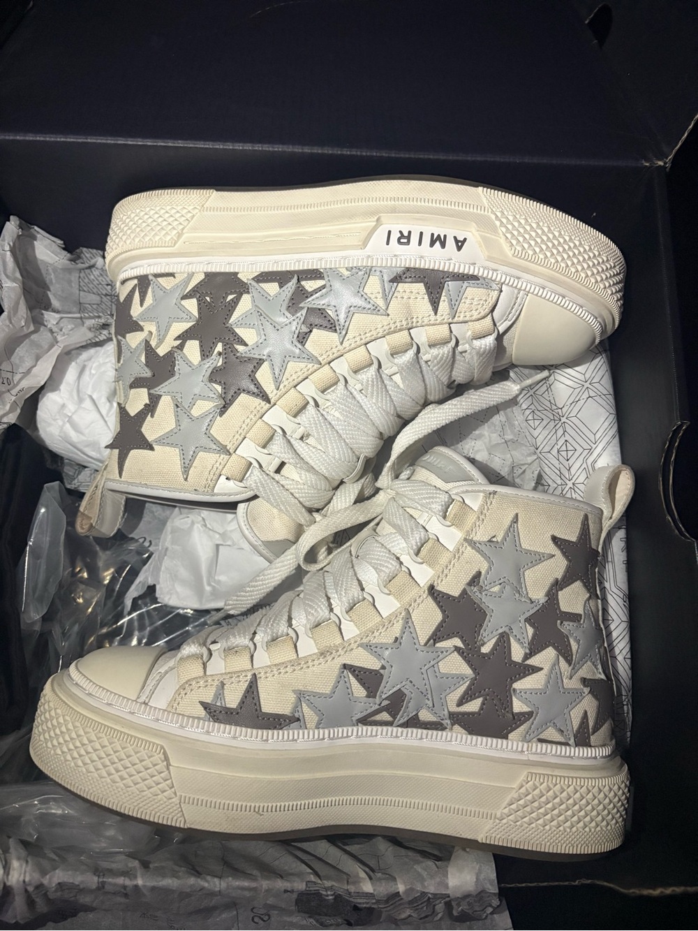 Amiri Stars Court High